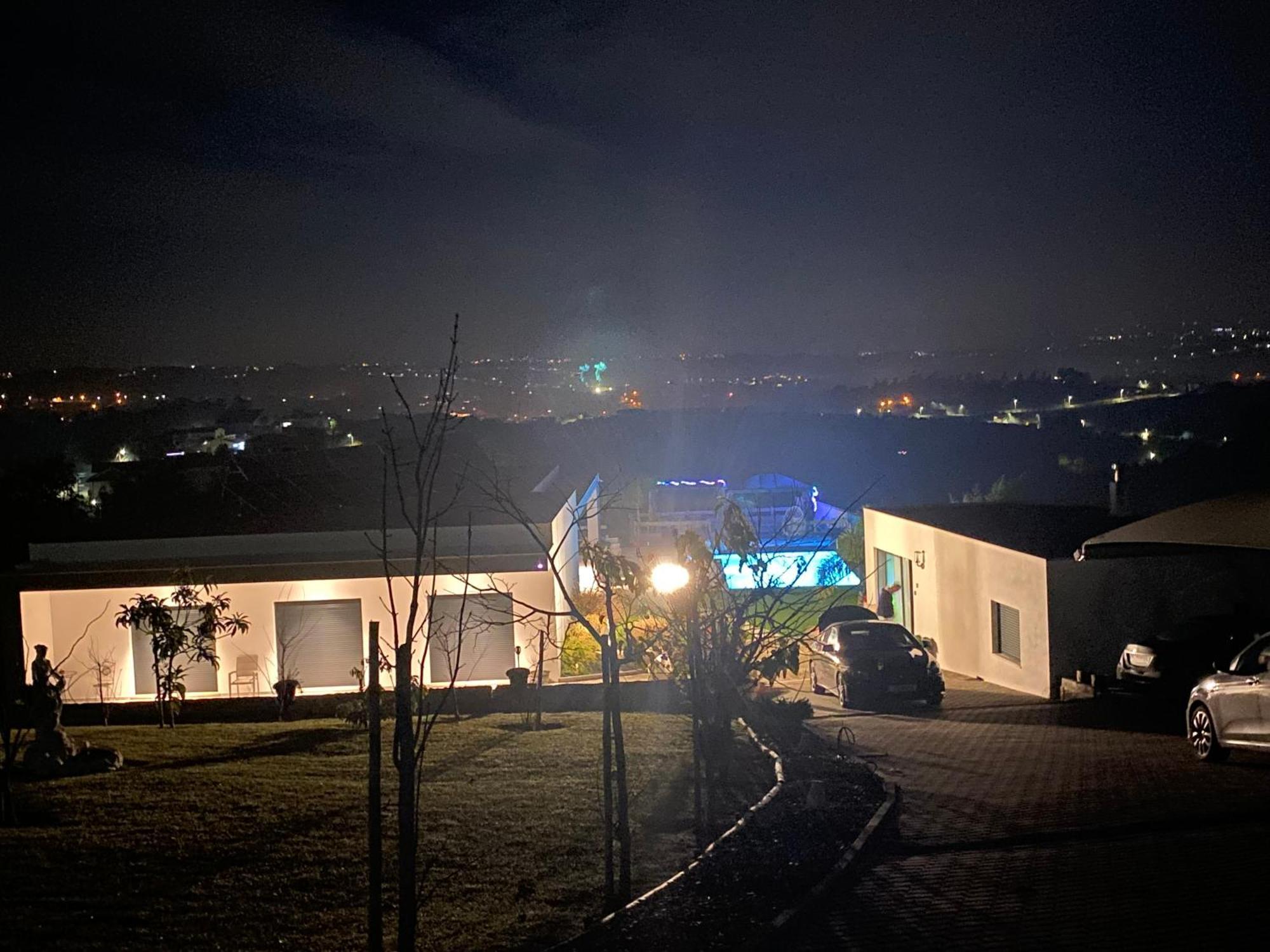 Alto Do Moinho Apartment อัลโกบาซา ภายนอก รูปภาพ